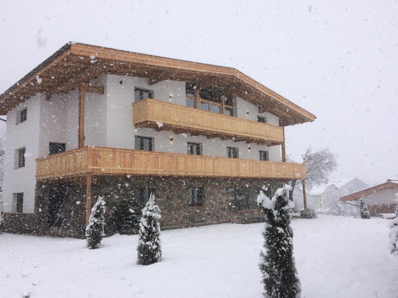 Berghof Zillertal Apartman Fügen Kültér fotó